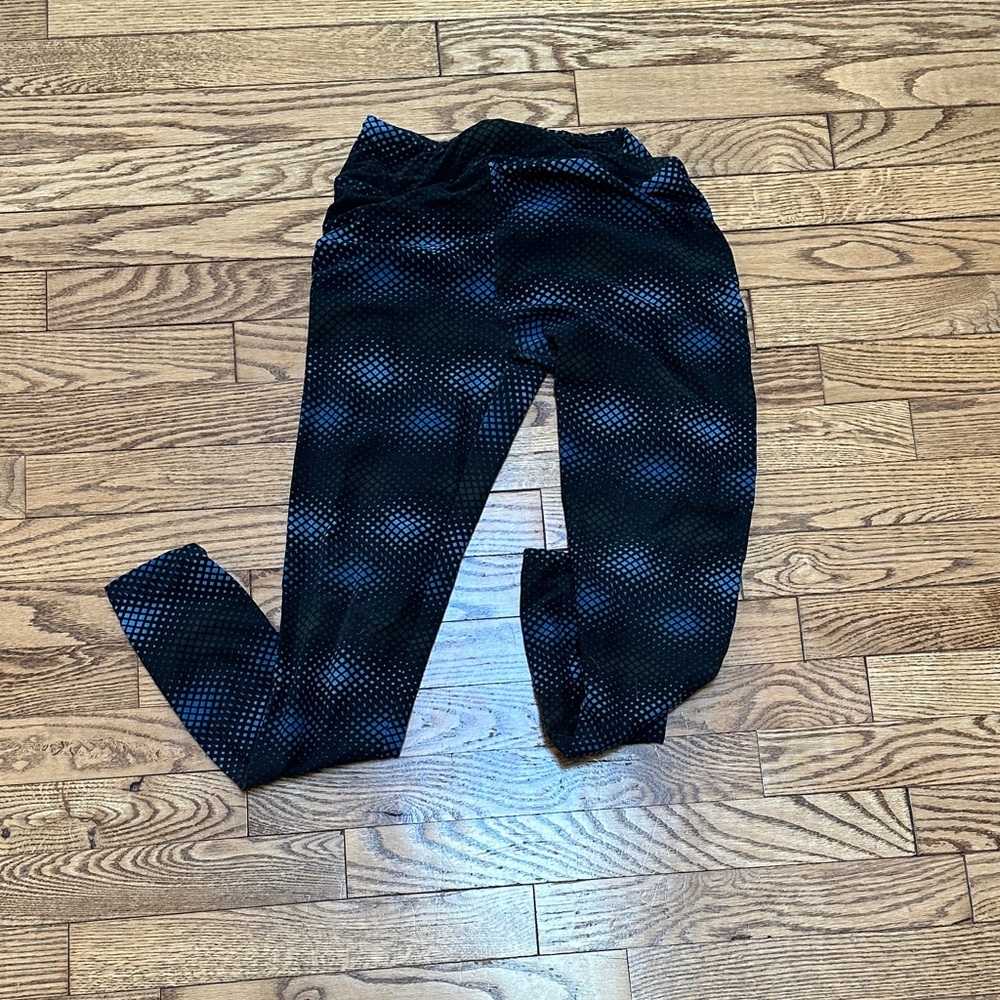 LuLaRoe Black and Blue Patterned Leggings